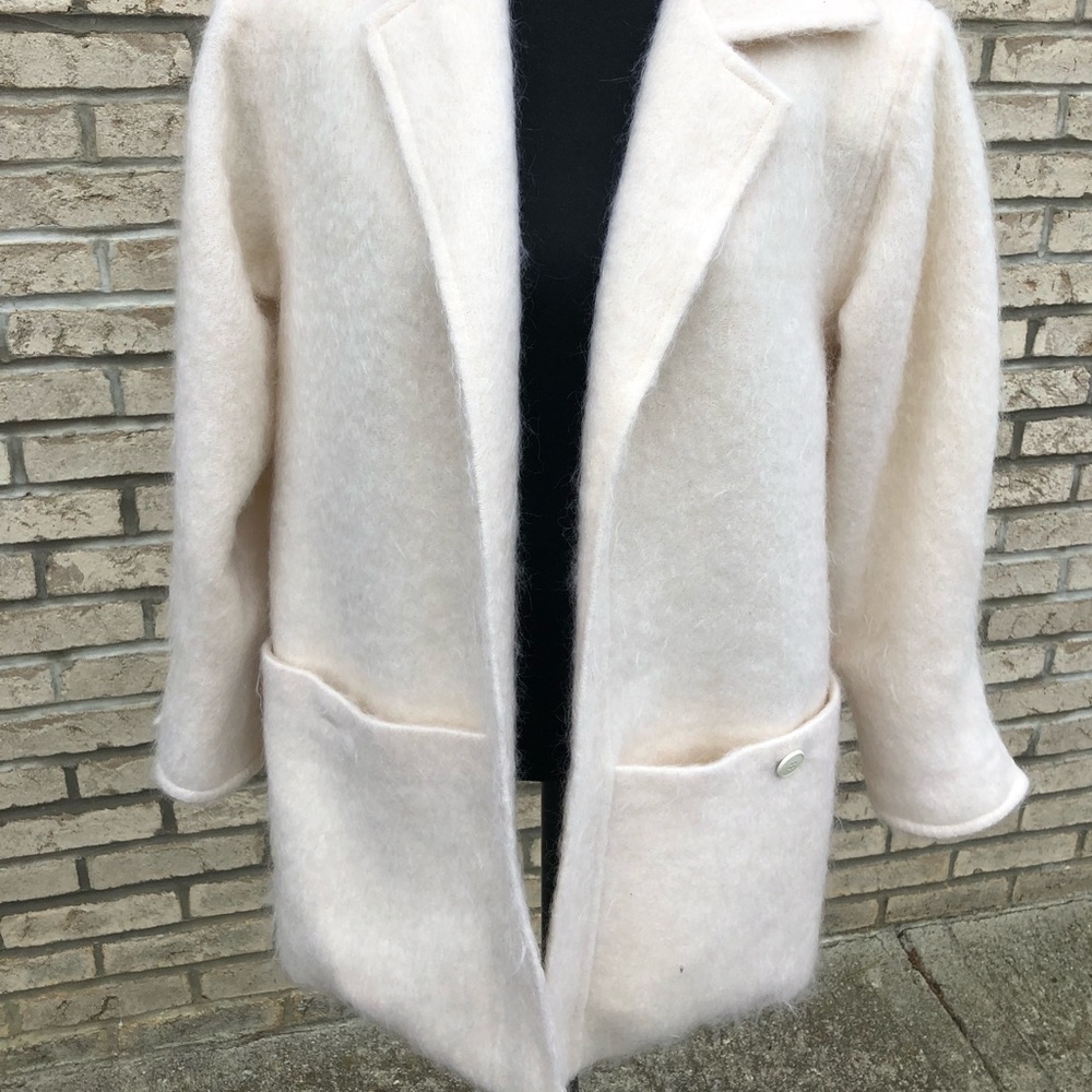 Cream wool Shacket - Picture 4 of 8